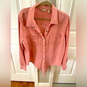 Any Body Blouse/QVC women’s size large. Excellent condition.